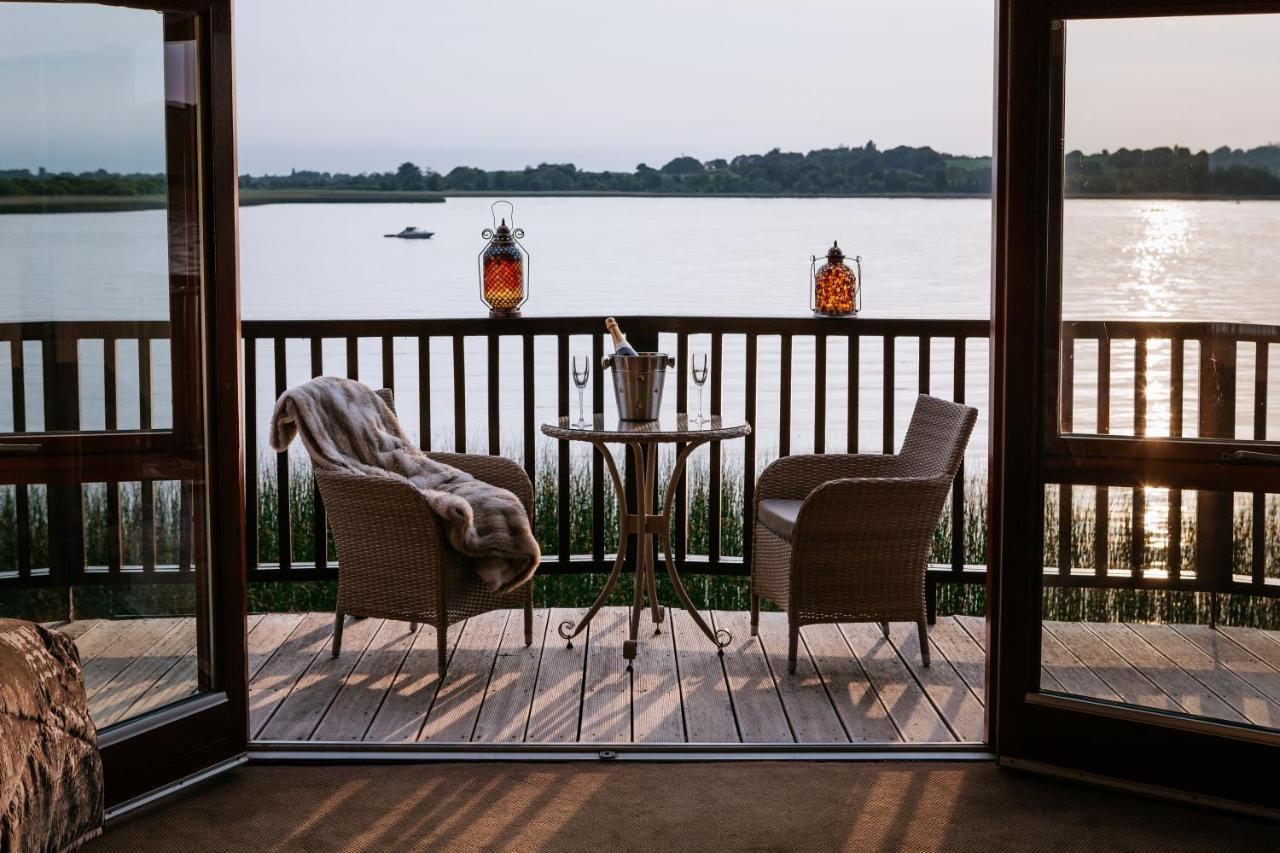 גלסון Wineport Lodge מראה חיצוני תמונה