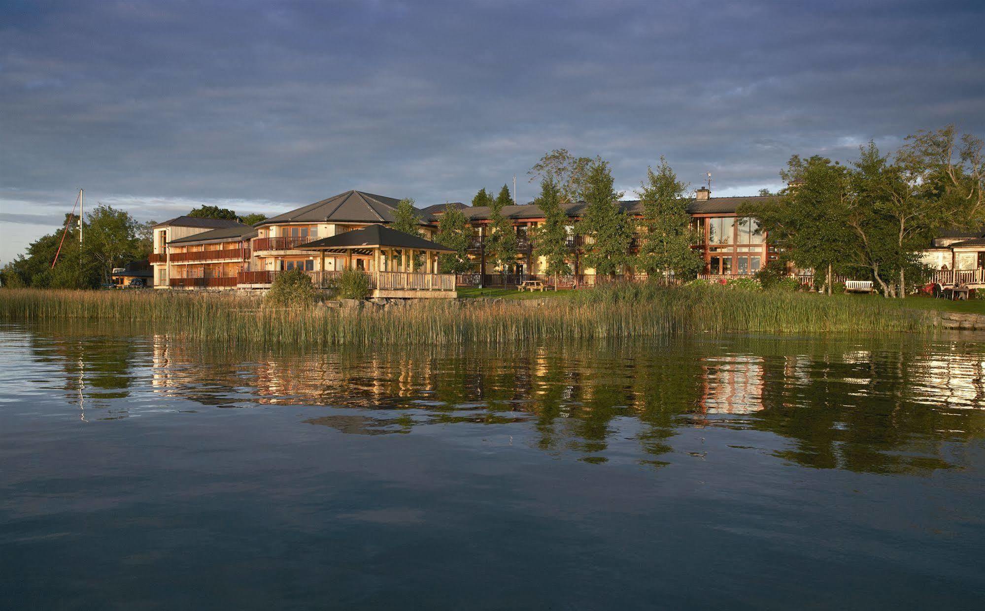 גלסון Wineport Lodge מראה חיצוני תמונה